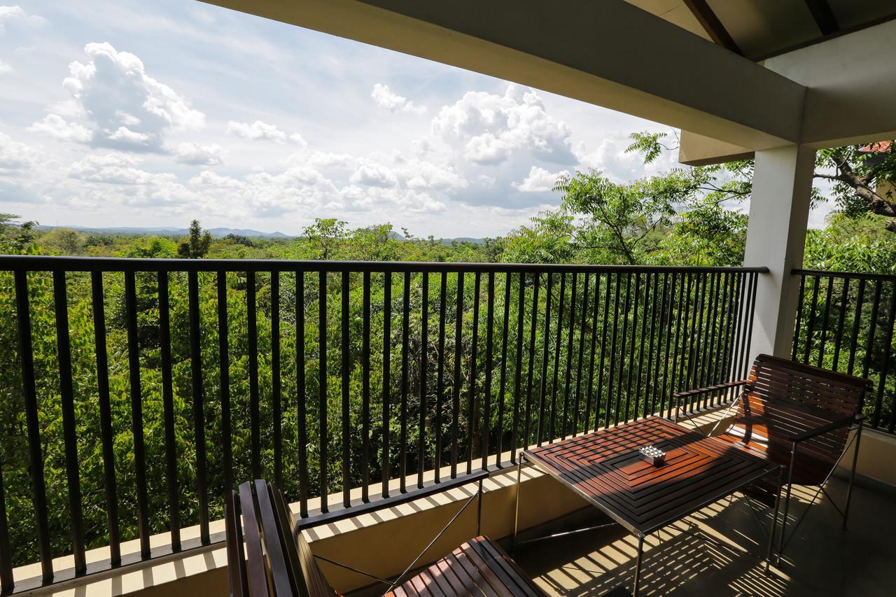 Lake Lodge Boutique Hotel Dambulla Exterior foto